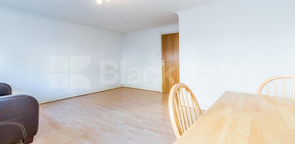 Modern spacious one bed within popular development  Tollington Way, Holloway